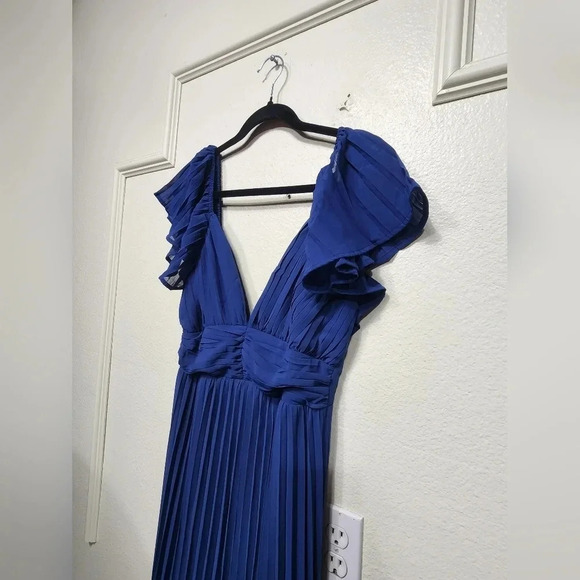 Lulus Ideal Occasion Blue Pleated Flutter Sleeve Backless Maxi Dress M Party - Picture 8 of 11